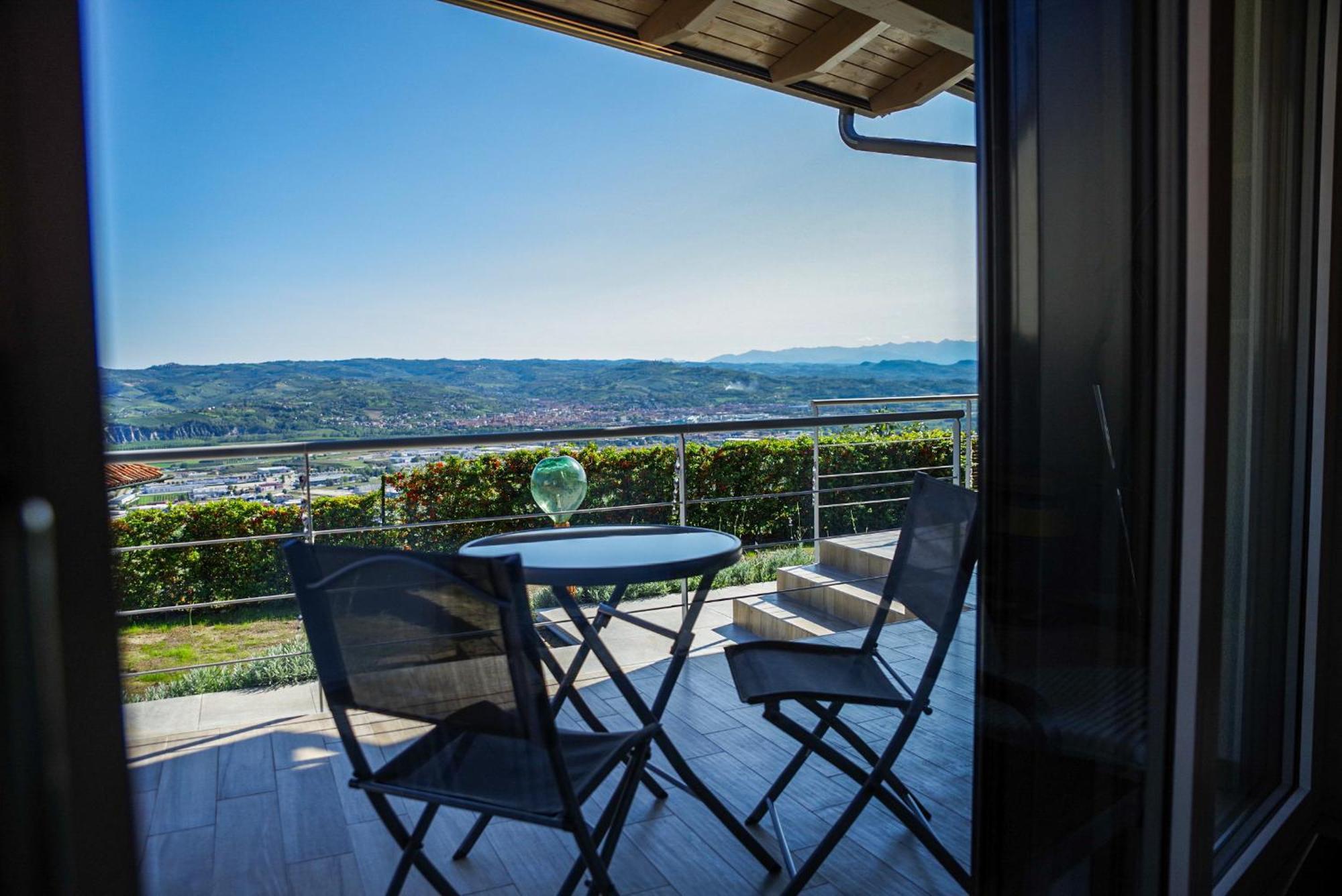 Vista Langhe - Cerratohouses Guarene Dış mekan fotoğraf